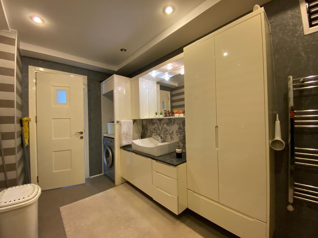 YENİŞEHİR'DE  ULTRA LÜKS 4+1 SATILIK DAİRE