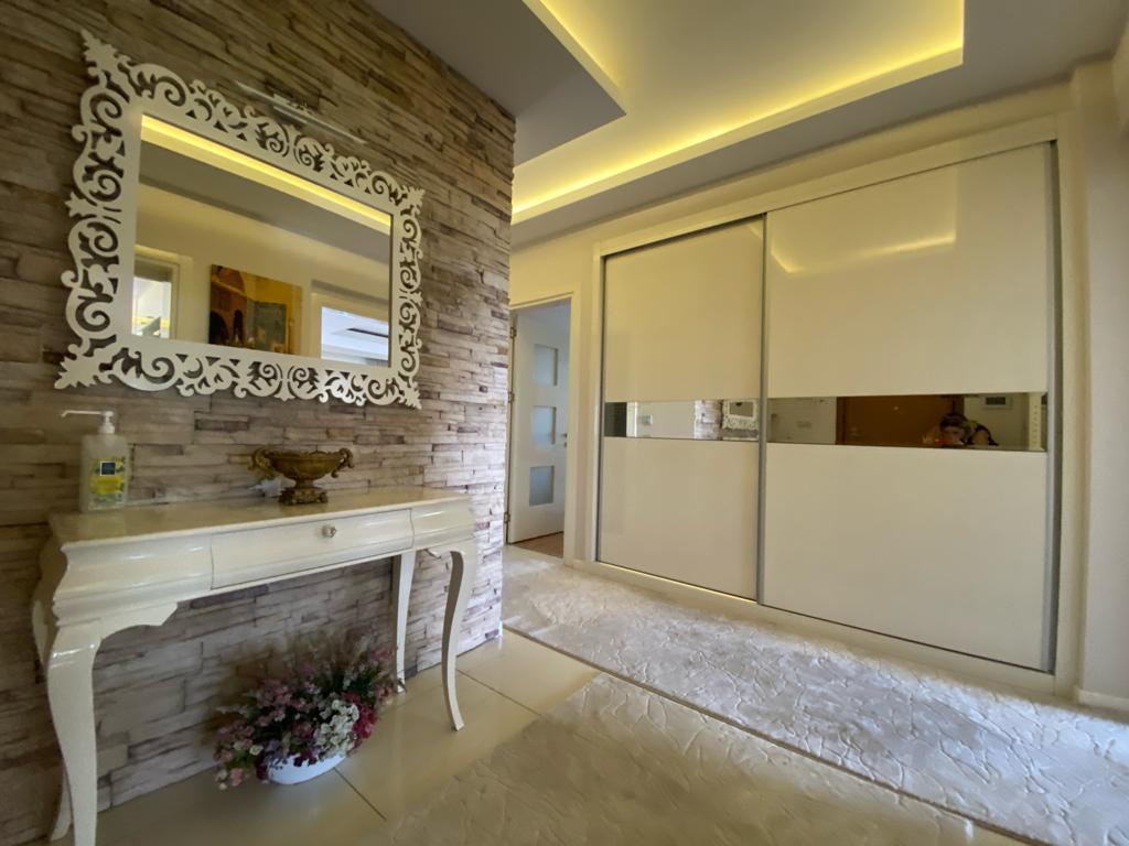 YENİŞEHİR'DE  ULTRA LÜKS 4+1 SATILIK DAİRE