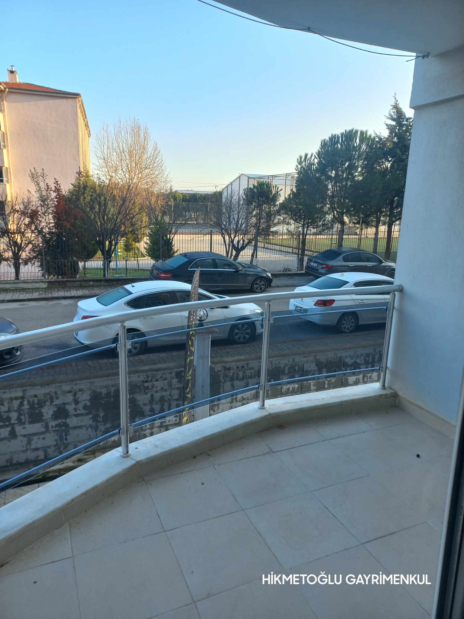 KARAHASANLI MAH NALAN KAYNAK ANADOLU LİSESİ KARŞISI KİRALIK DAİRE 