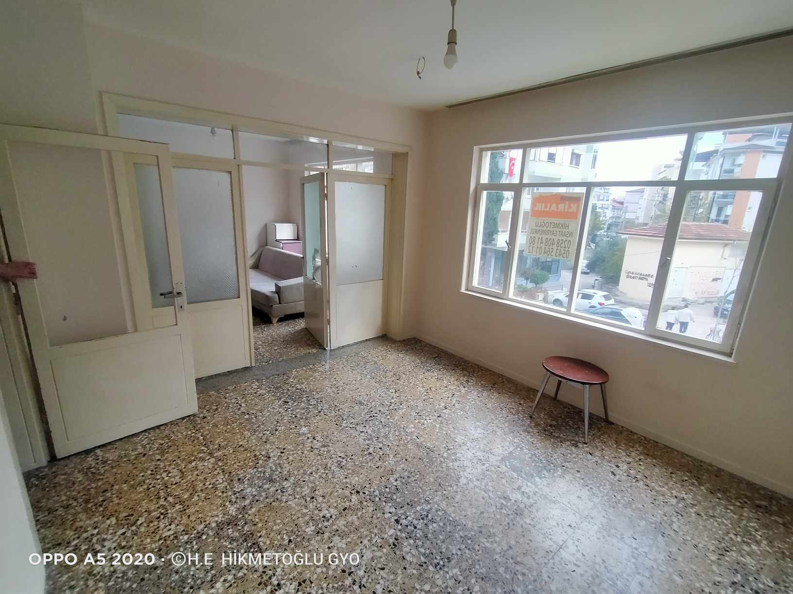 ATALAR MAHALLESİ EMEK CADDESİ ÜZEREİ KİRALIK DAİRE 