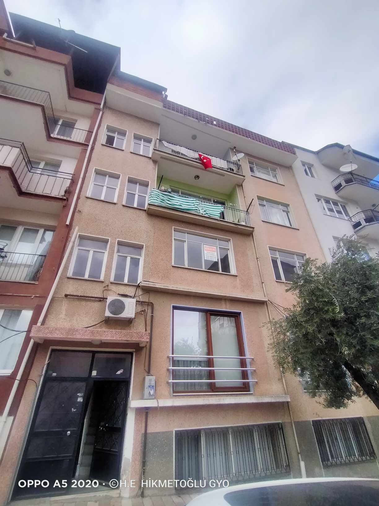 ATALAR MAHALLESİ EMEK CADDESİ ÜZEREİ KİRALIK DAİRE 