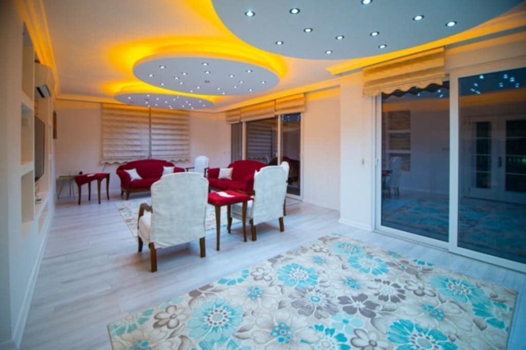 ANTALYA KAŞ  ÇAVDIR MAHALLESİNDE SATILIK LÜKS  HAVUZLU VİLLA 