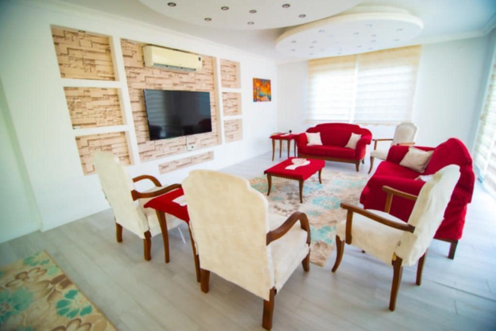 ANTALYA KAŞ  ÇAVDIR MAHALLESİNDE SATILIK LÜKS  HAVUZLU VİLLA 