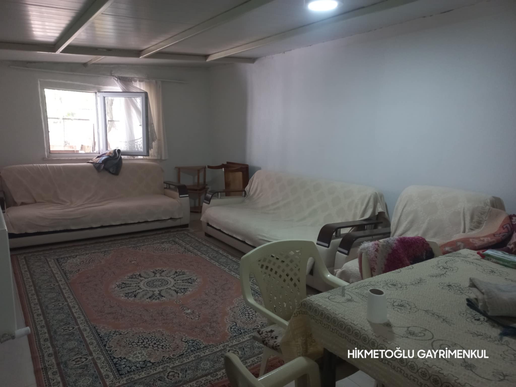 ŞEMİKLER MAH. ALBAYRAK MEYDANI HEMEN ÜSTÜN'DE KİRALIK BAHÇE KATI DAİRE 