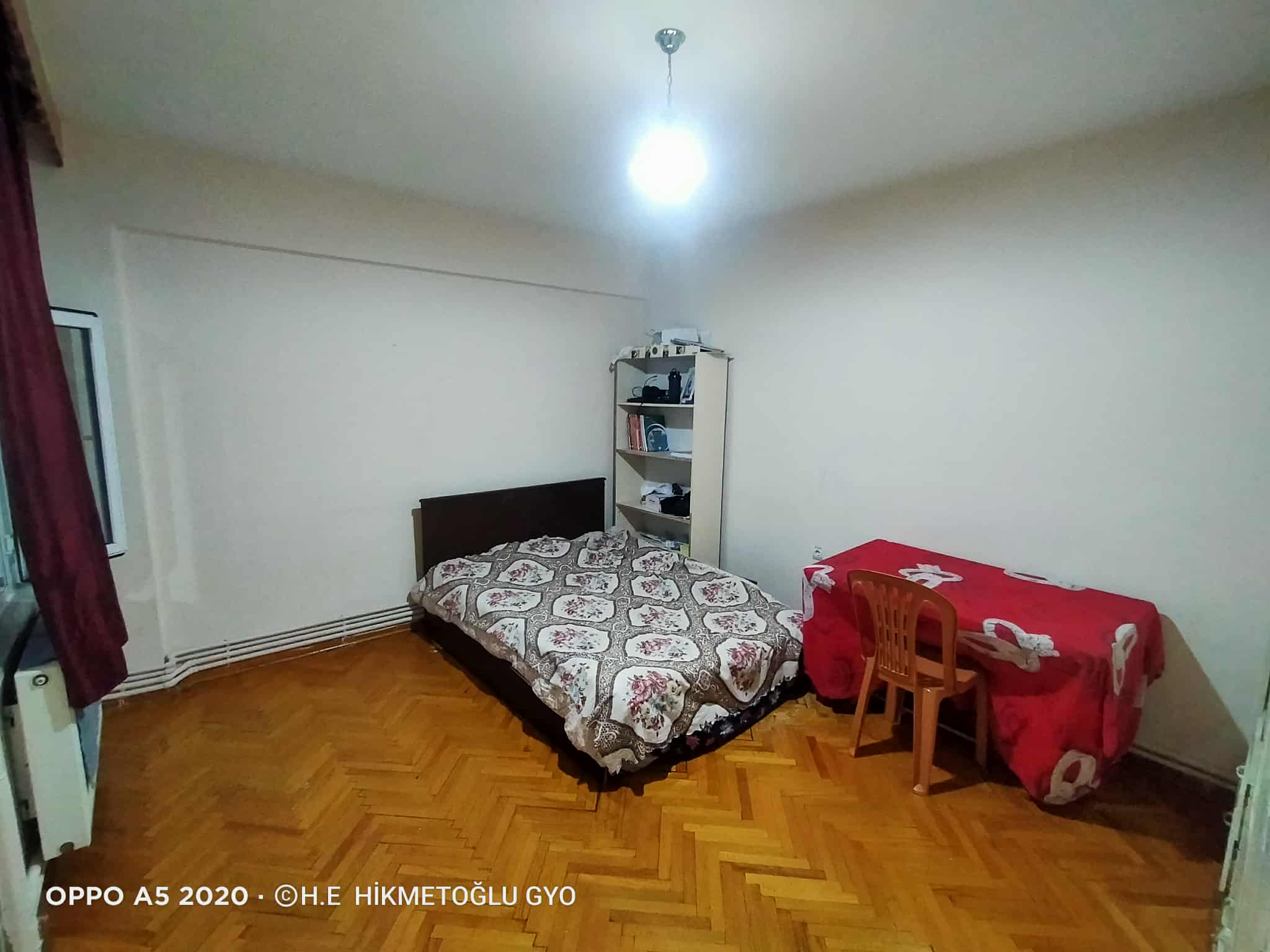 FESLEĞEN MAHALLESİNDE  İSTİKLAL CADDESİNDE SATILIK DAİRE 