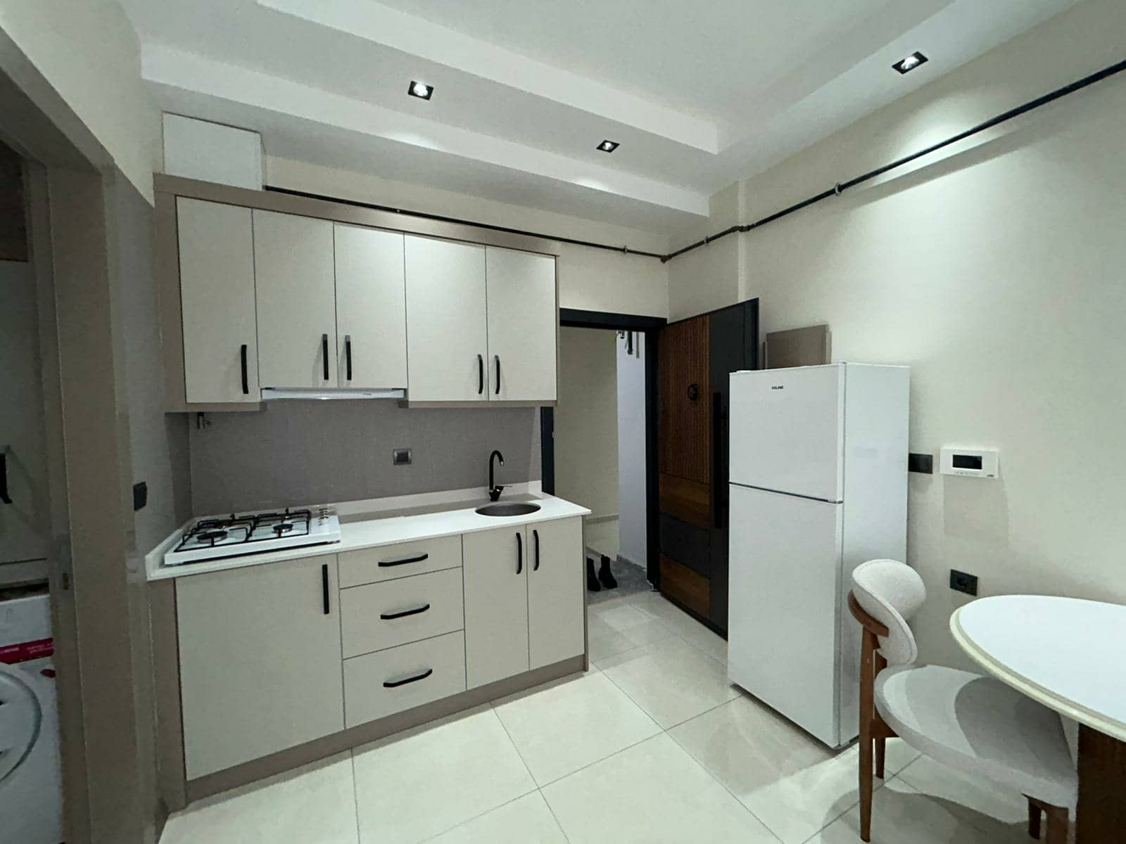 PAMUKKALE ÜNİVERSİTESİ KARŞISINDA KİRALIK 1+1 SIFIR APART