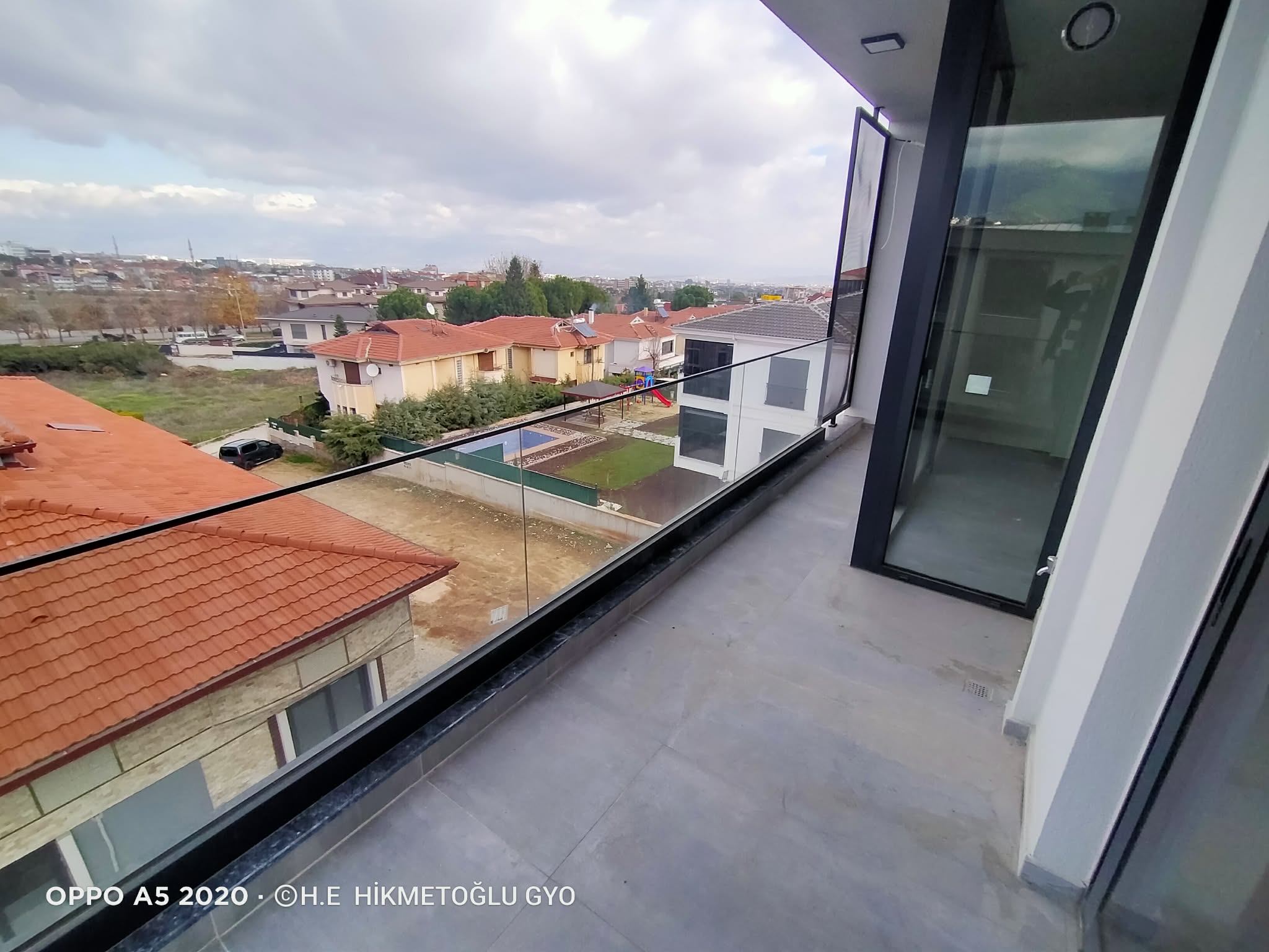 LOTUS ŞİRİNKÖY 'DE KİRALIK OFİS